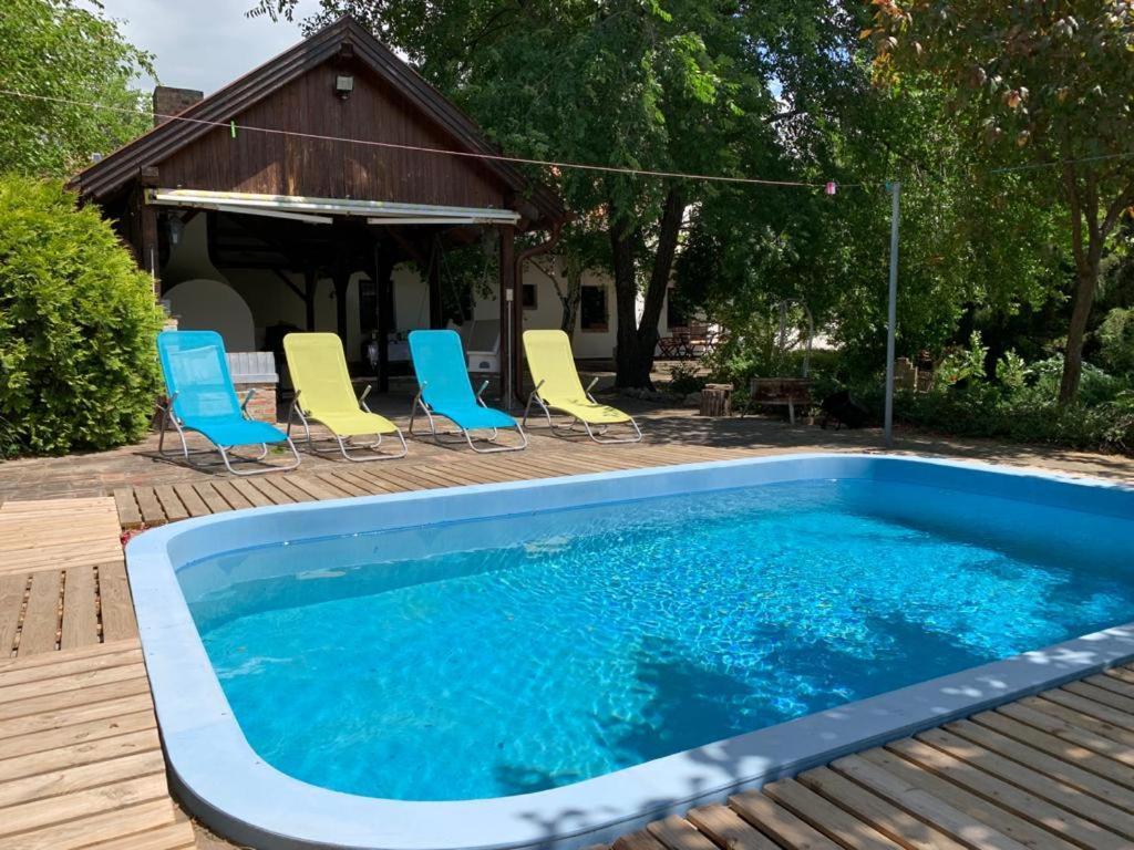 Villa Bivaly Tanya à Domaszék Extérieur photo